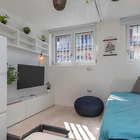 Sweet Apartment - Grazioli 2 Милан Экстерьер фото
